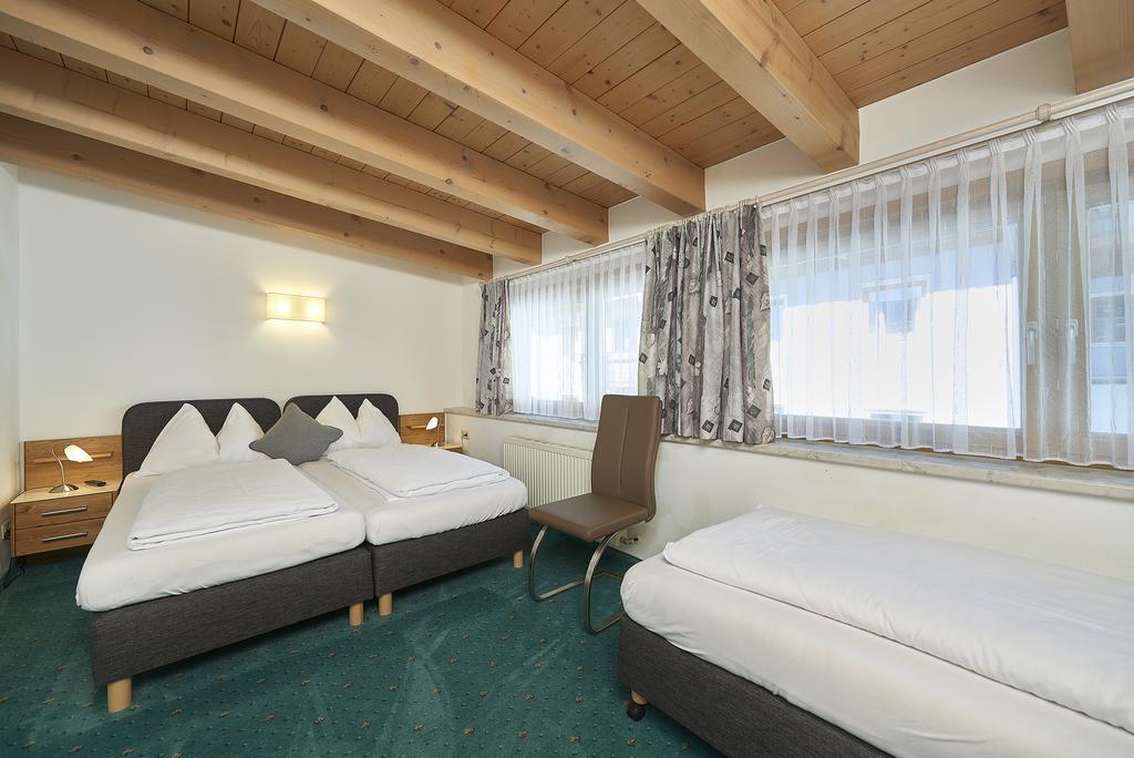 Landhaus Zirmhof Saalbach-Hinterglemm Extérieur photo